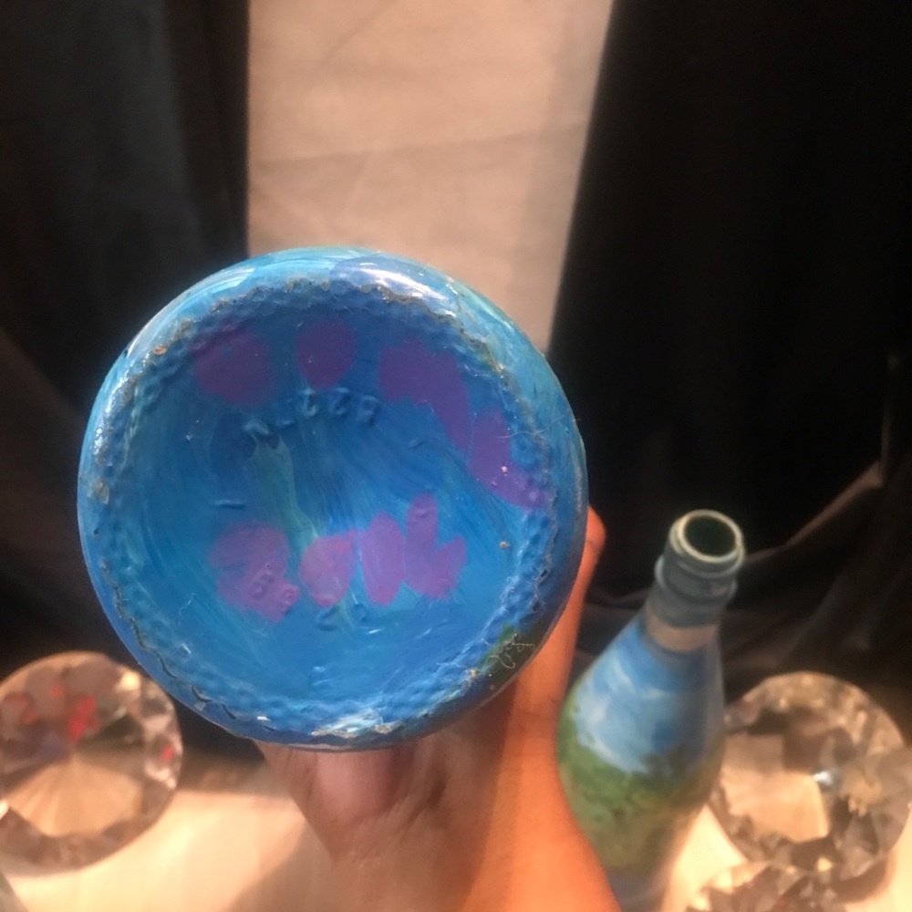 💚💙 Bottle Vase 💚💙 - Picture 5 of 13